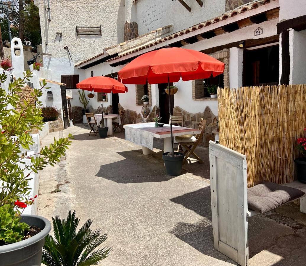 Cuevas De La Paz - Cave House Holidays Los Carriones Exterior photo