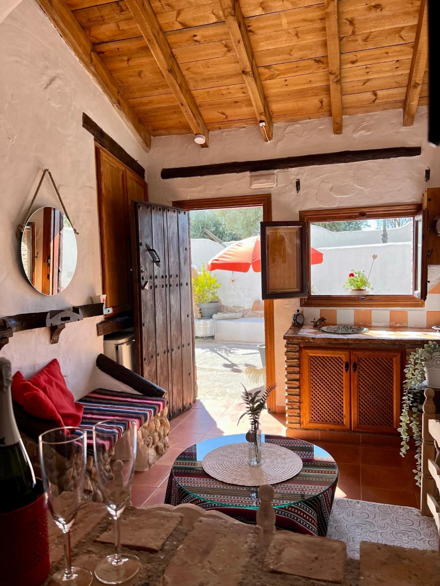 Cuevas De La Paz - Cave House Holidays Los Carriones Room photo